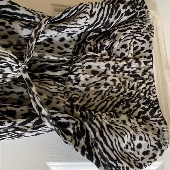 Strapless leopard top with tie detail - Picture 2 of 3